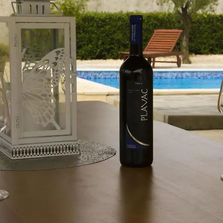 Charming Holiday In Murvica With Pool * Murvica (Policnik)