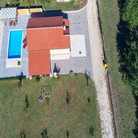 Vikendica Charming Holiday In Murvica With Pool