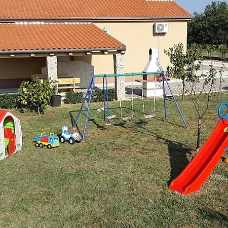 Charming Holiday In Murvica With Pool